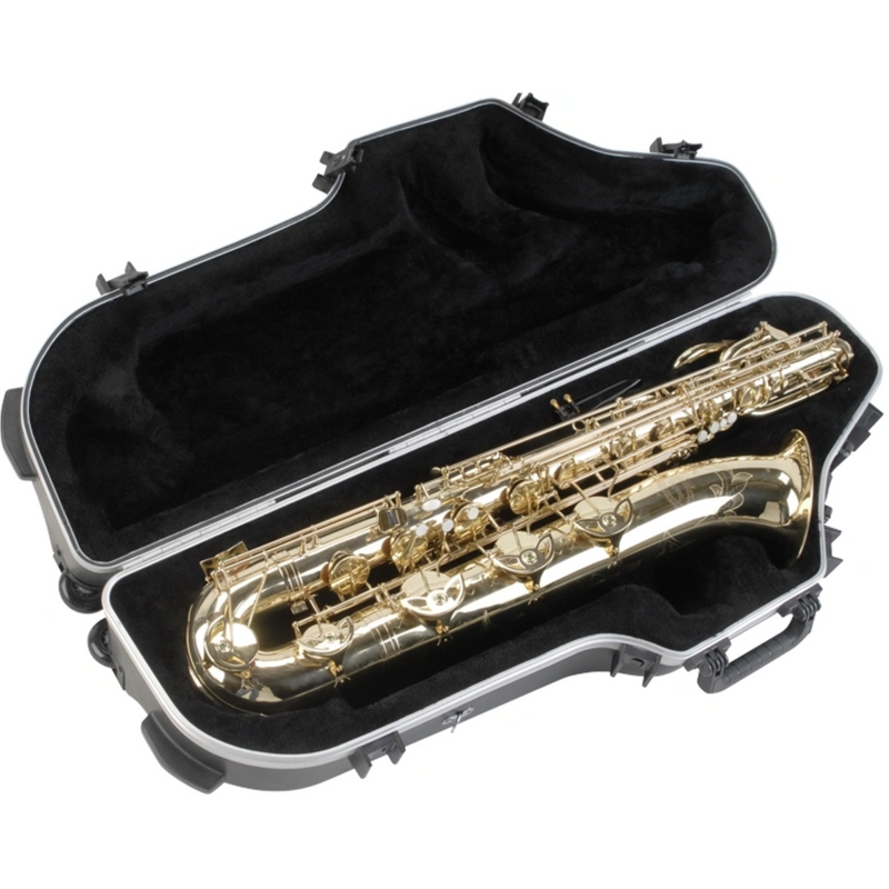 SKB-455W Universal Bari Sax Case w/ Wheels